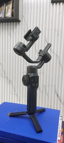 Zhiyun smooth 5