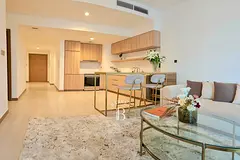 SPACIOUS LAYOUT | CANAL VIEW | MID FLOOR