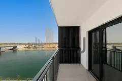 Ready | Studio with Swimming Pool and Canal Views