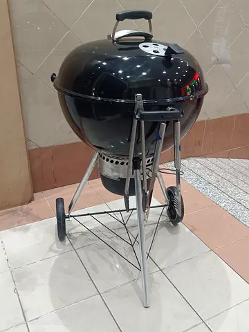 Weber Master-Touch 57cm Charcoal Barbecue, an iconic kettle-style grill known for its outstanding