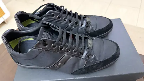Hugo Boss sneakers size 43