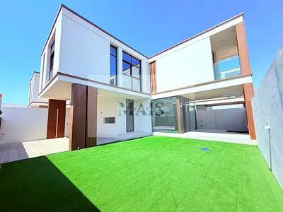 Brand New | Landscaped | Spacious | Ready to Move in | Open Kitchen