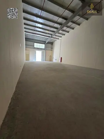 Warehouse for Rent in Sajja, Sharjah | 2,700 Sq. Ft. | 11 kW Electricity