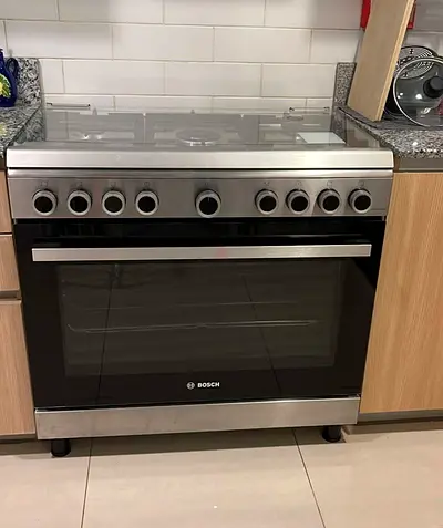 Bosch 5 burner gas cooker oven with fan