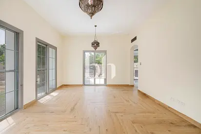 4 Bedrooms | Fully Upgraded | Vacant December