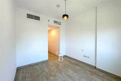 High Floor | Vacant | Corner Unit