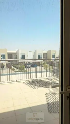SEMI FURNISHED / VACANT / POOL VIEW