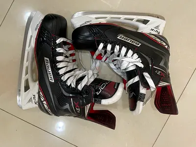 Ice skate hockey ( Bauer ) for sale