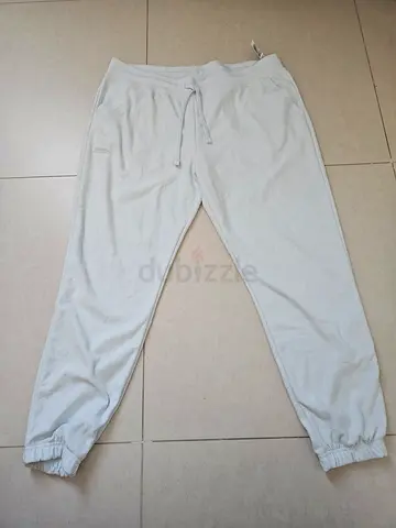 Ladies under armour joggers