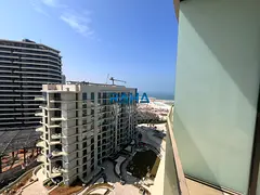 1 BR Apartment in Bay residency |High Floor