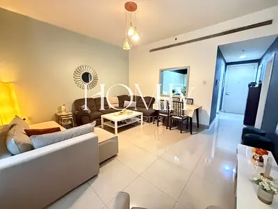 POOL VIEW | SPACIOUS UNIT | FLEXIBLE CHEQUES