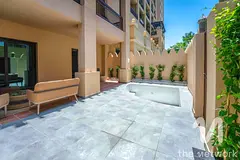 Vacant | Triplex 3Bed | 3 Cars Garage | West Beach