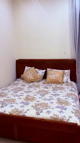 Urgent selling king size bed