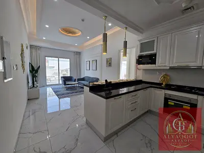 ELEGANT 1 BHK - FULLY FURNISHED - BIG TERRACE