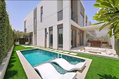 LARGE PLOT | PRIVATE POOL | BEST LOCATION