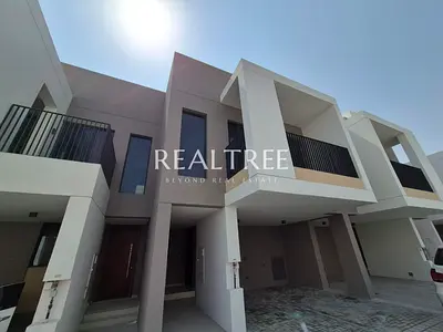 3BR Single Row | Right on Wadi River | Exclusive Villa | Vacant Now