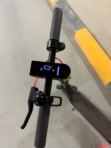 Xiaomi Electric Scooter 4 Lite (2nd Gen), 300W power, 25km/h Max.
