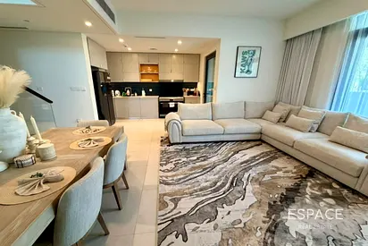 Upgraded | Corner Unit | Furnished