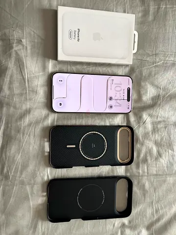 iPhone Air with MagSafe Battery Pack and 2 Protective Cases