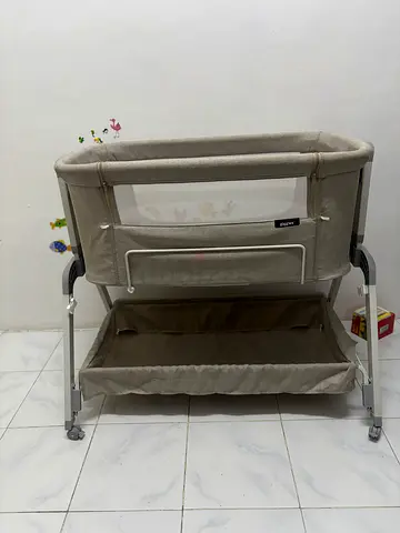 Beige bedside bassinet / co-sleeper with storage - good condition