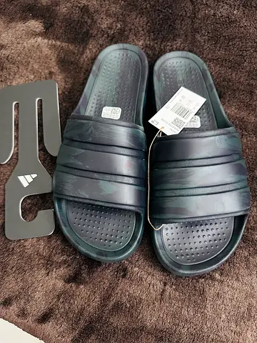 Adidas slides