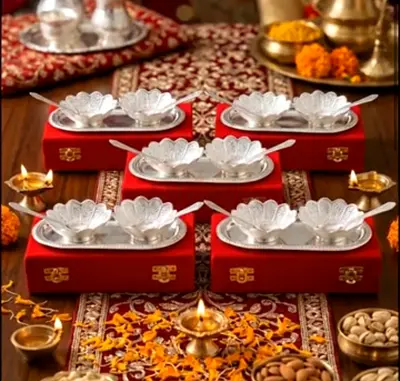 Brand new Designer Bowl set with serving spoons and tray