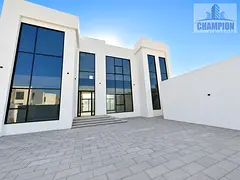 Villa 5 BR+Majlis+maid+Garden at Al Aweer 1