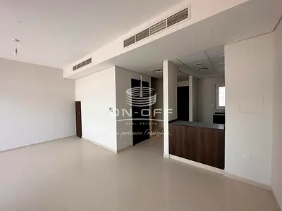 SPACIOUS 3 BR Villa | READY TO MOVE
