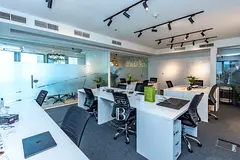 Prime Location | Vacant | Metro Access