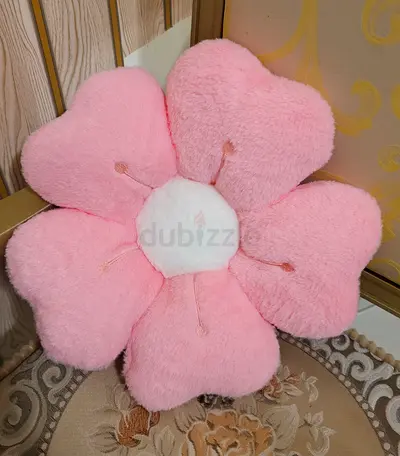 Pink Soft Flower Shaped Plush Cushion