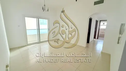 غرفة وصالة مع حمامين وبلكونة | برج عائلي نظيف جدًا في المجاز 3، ثاني صف من الكورنيش