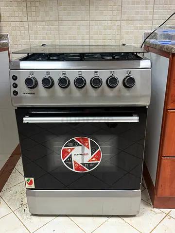 Cooking range