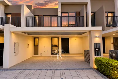 Vacant | Three Bedroom | Close To Park