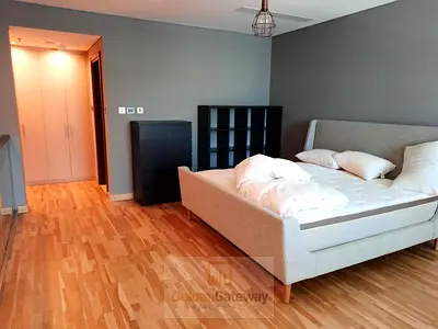 Loft 1 Bed !! With Big Terrace