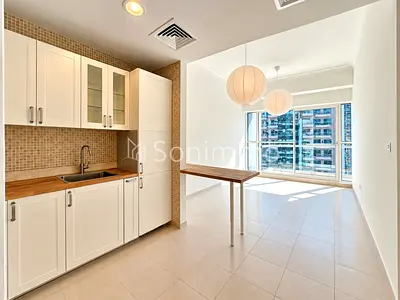 Upgraded | Canal view | Balcony