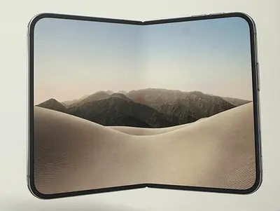 New Iphone Foldable Dual-Screen Smartphone - Good Condition