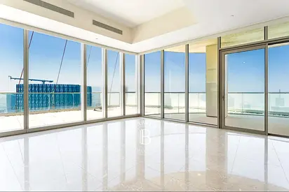 LUXURY LIVING l PENTHOUSE l AMAZING VIEW