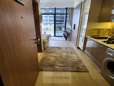 Studio | Spacious | Prime Location