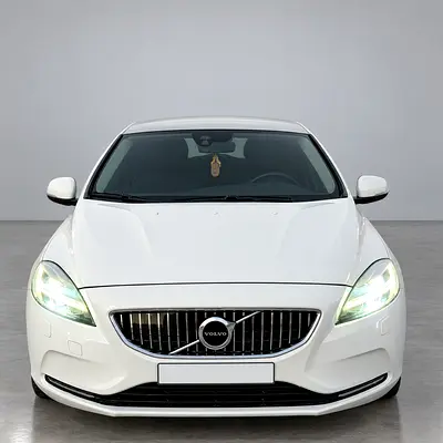 2019 Volvo V40 T3 GCC Specs
