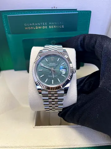Rolex Datejust 41mm Mint Green Fluted 1:1 SuperClone With Box and Card