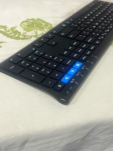 Arteck HB192 Universal Multi-Device Bluetooth Keyboard - Stainless Steel Full Size