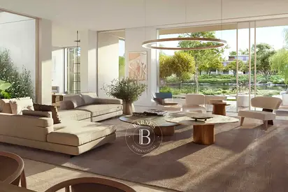 Huge Plot | Resale Opportunity | Park & Pool