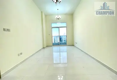 SPACIOUS 1BHK+TERRACE : FIX RENT 52K : 1 PARKING