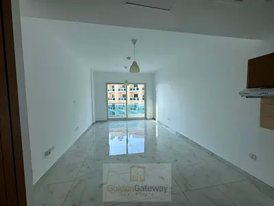 UNFURNISHED | HIGH FLOOR | AVAILABLE NEXT MONTH