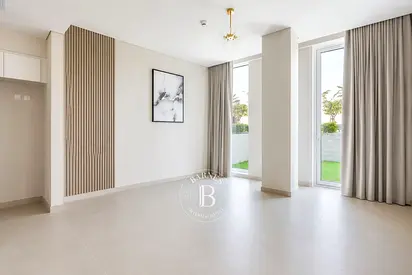 Big Layout l Fully Furnished l Vacant