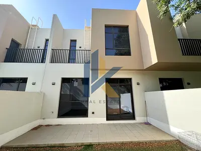 Elegant 2 Bedroom Townhouse in Nasma Residences