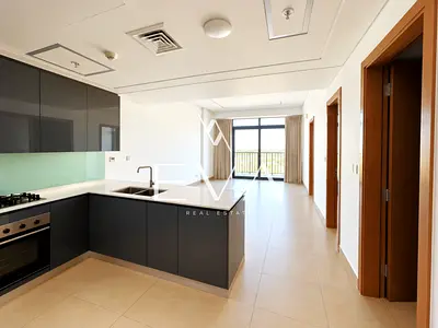 EXCLUSIVE | UNFURNISHED | PRIME LOCATION
