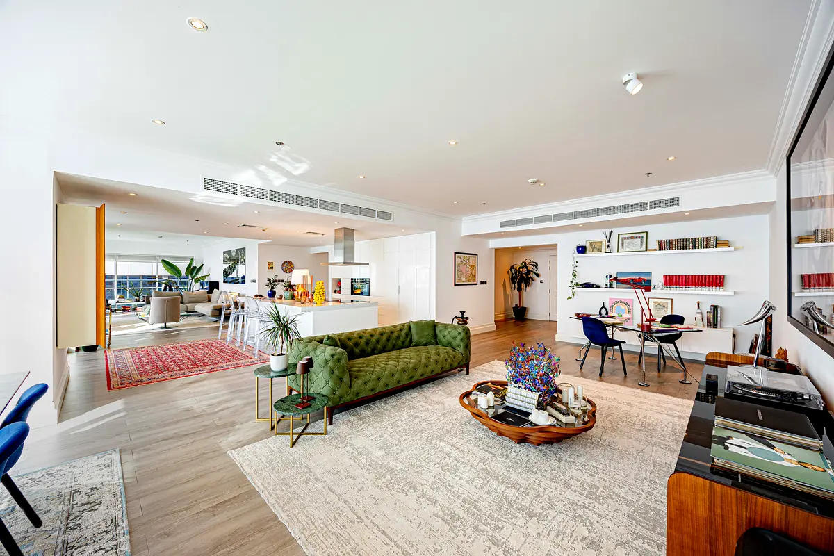 gallery-image