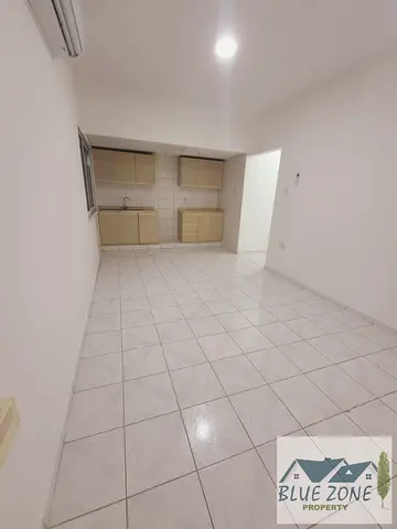 Muraqqabat Area Studio Available For Family Only 40k in 4 to 6 Payments