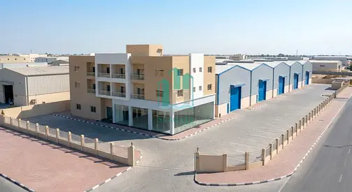 G+2 مستودعات ومعرض وسكن للموظفين للبيع – أم القيوين